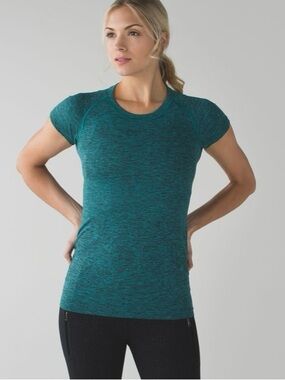 Lululemon Swiftly Tech Short Sleeve Crew